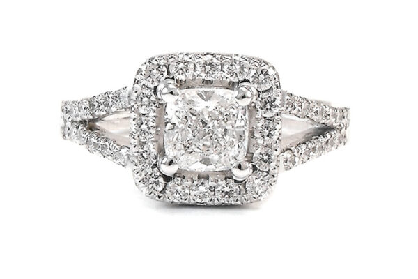 custom engagement rings Sunshine Coast - master jeweller Buderim